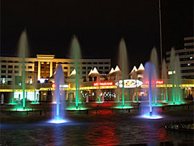 Подсветка фонтанов в Астане